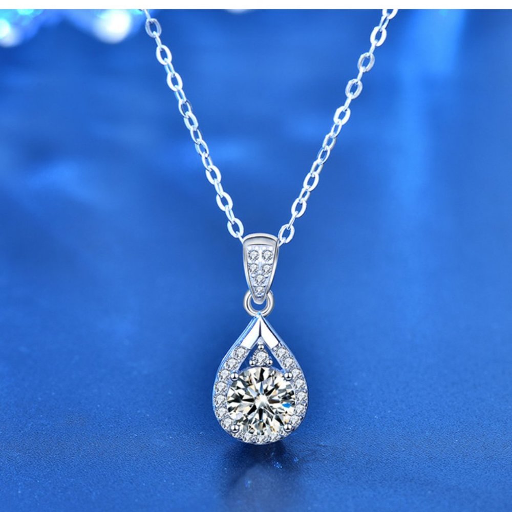 Certified 1ct. t.w. Moissanite Diamond Waterdrop Necklace NEW - Picture 5 of 10